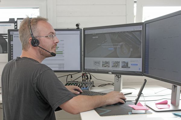 Kimsoft DJ - ljud, ljus och event