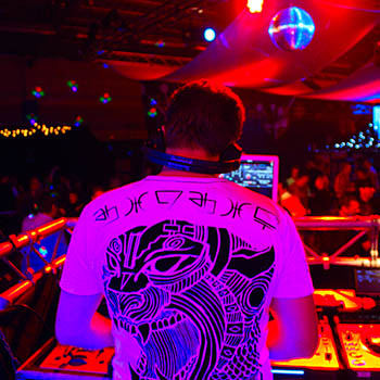 DJ i 4 timmar